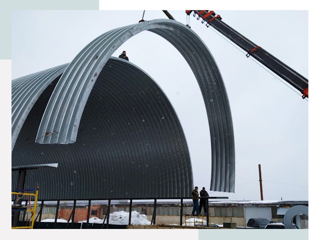 Полукруглые ангары в Уссурийске